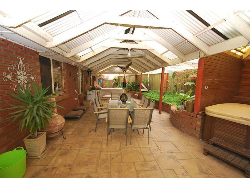 19 Aurora Circuit, Greenwith SA 5125