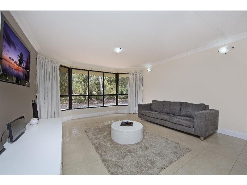 33A Packer Crescent, Paradise SA 5075