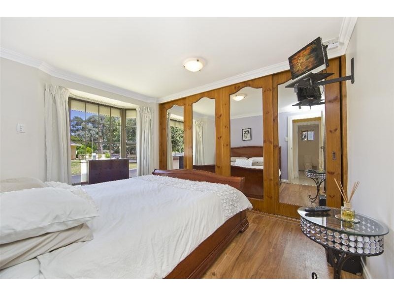 33A Packer Crescent, Paradise SA 5075