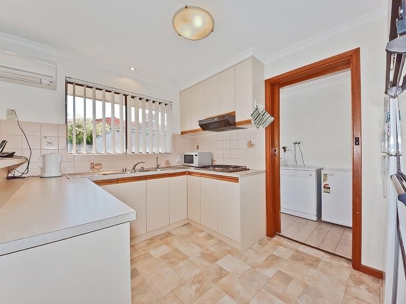 1/2 Wackett Street, Modbury Heights SA 5092