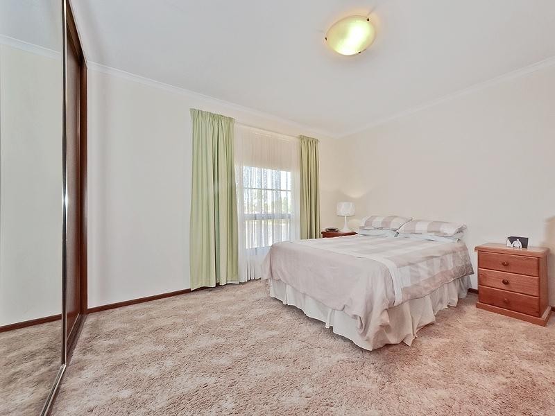 1/2 Wackett Street, Modbury Heights SA 5092