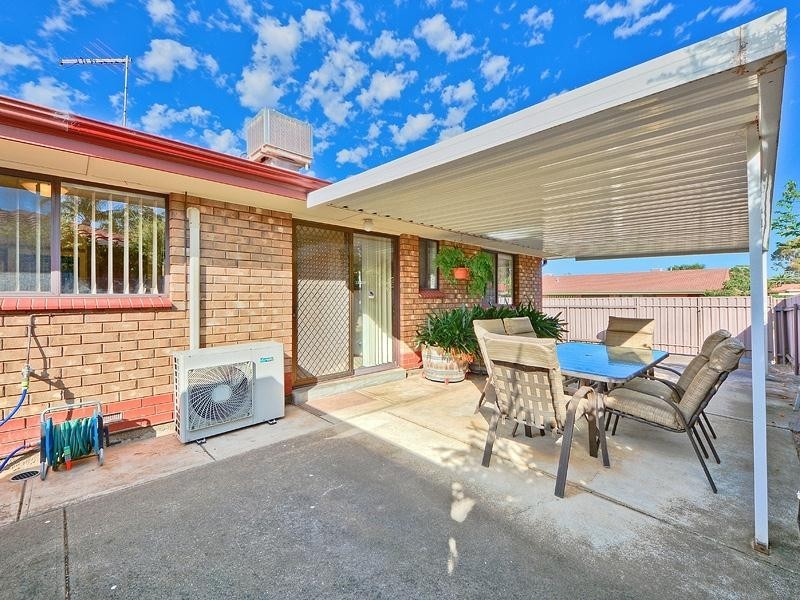 1/2 Wackett Street, Modbury Heights SA 5092