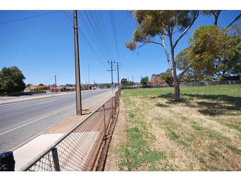 LOT 401 Brenda  Avenue, Gilles Plains SA 5086