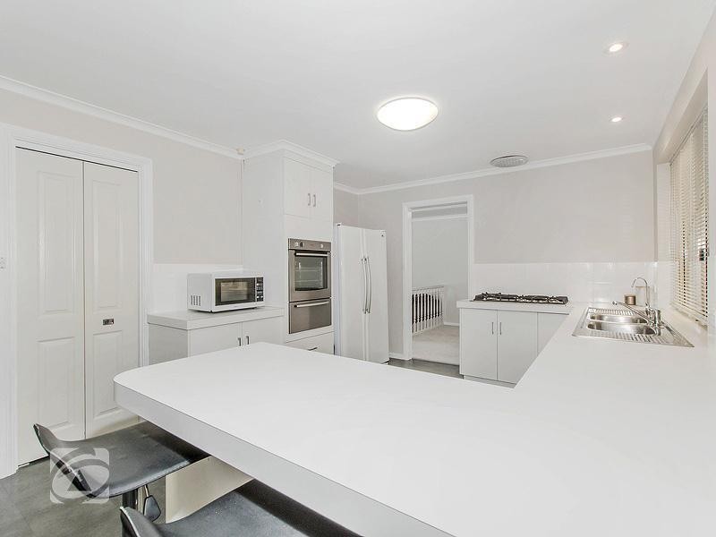 10 Dotterel Court, Wynn Vale SA 5127