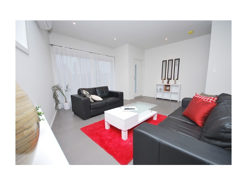 36 D Elder Drive, Mawson Lakes SA 5095