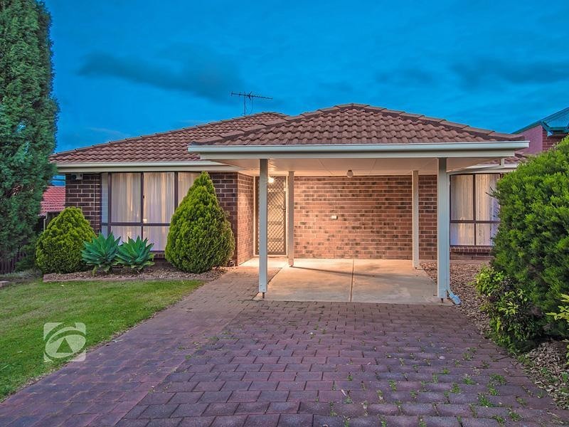 13 Castle Hill Place, Golden Grove SA 5125