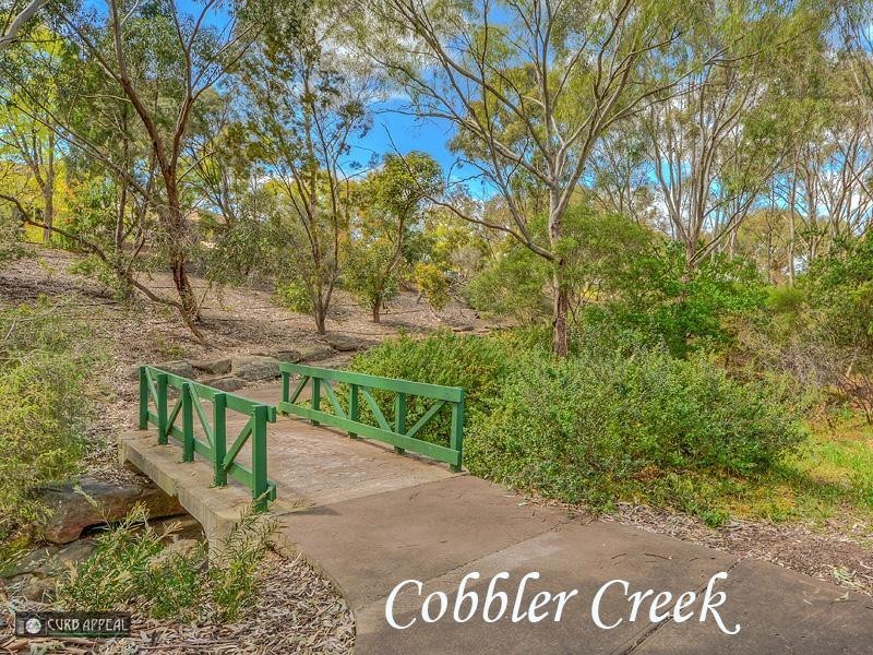 13 Castle Hill Place, Golden Grove SA 5125