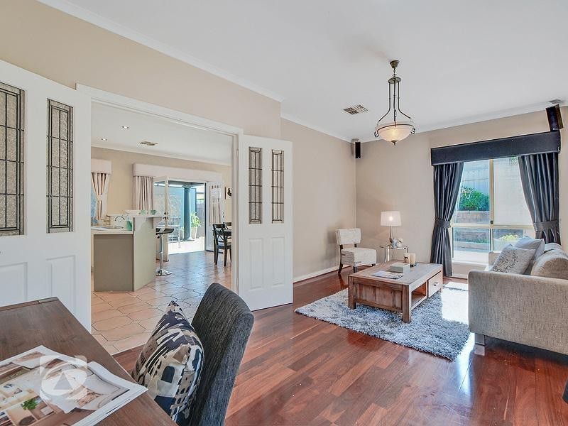 10 Dinham Road, Athelstone SA 5076