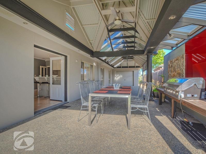 10 Dinham Road, Athelstone SA 5076