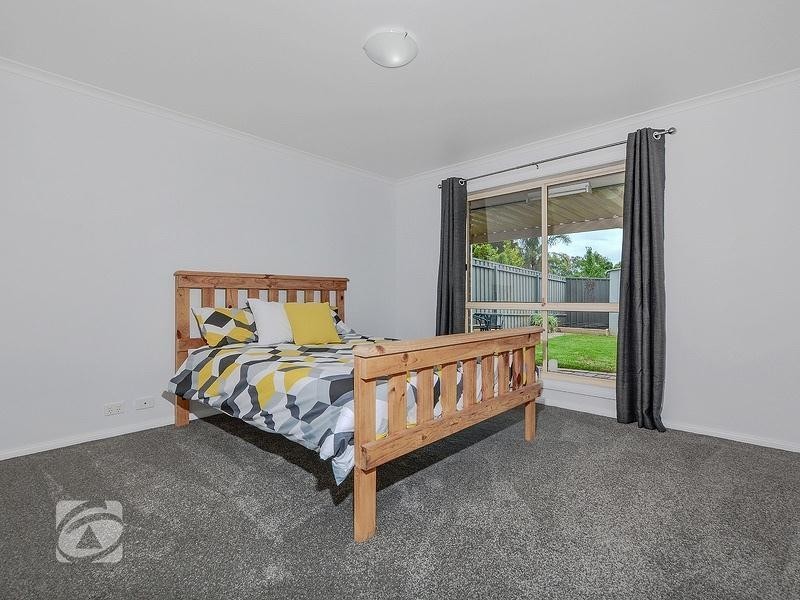 12 Orange Avenue, Golden Grove SA 5125