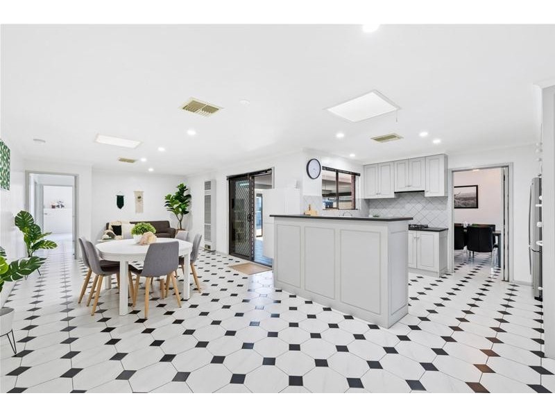 3 Northbri Avenue, Salisbury East SA 5109