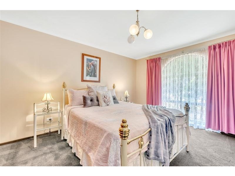 25 Doxiadis Street, St Agnes SA 5097