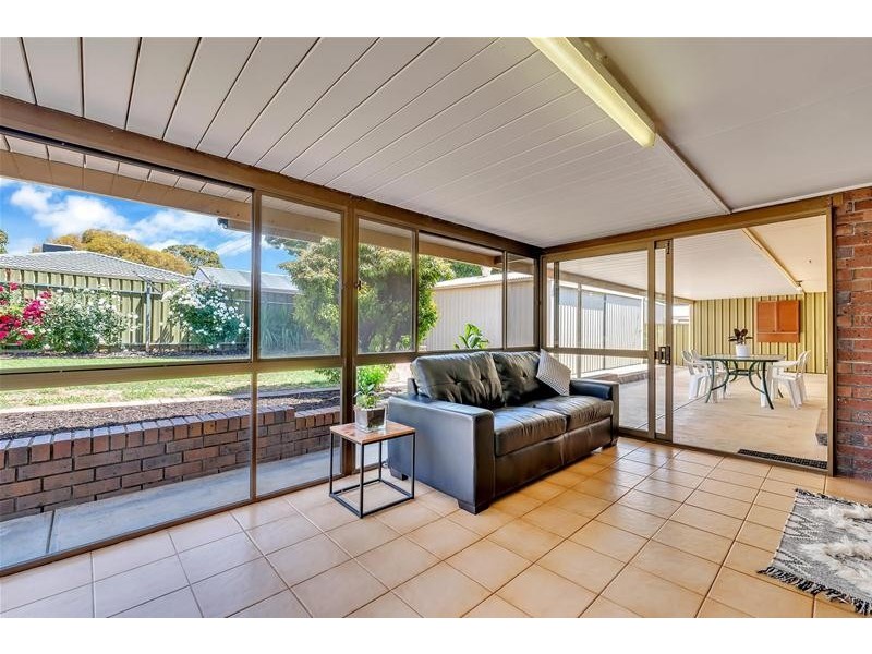 25 Doxiadis Street, St Agnes SA 5097