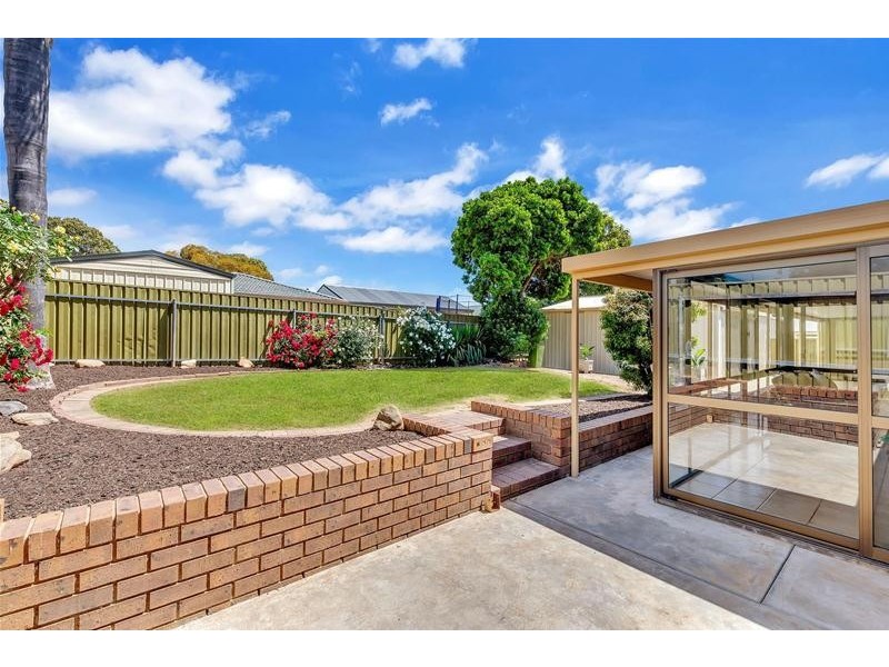 25 Doxiadis Street, St Agnes SA 5097