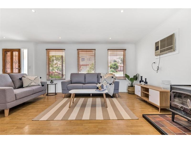 3 Chapman Crescent, Redwood Park SA 5097