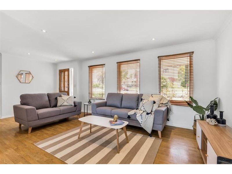 3 Chapman Crescent, Redwood Park SA 5097