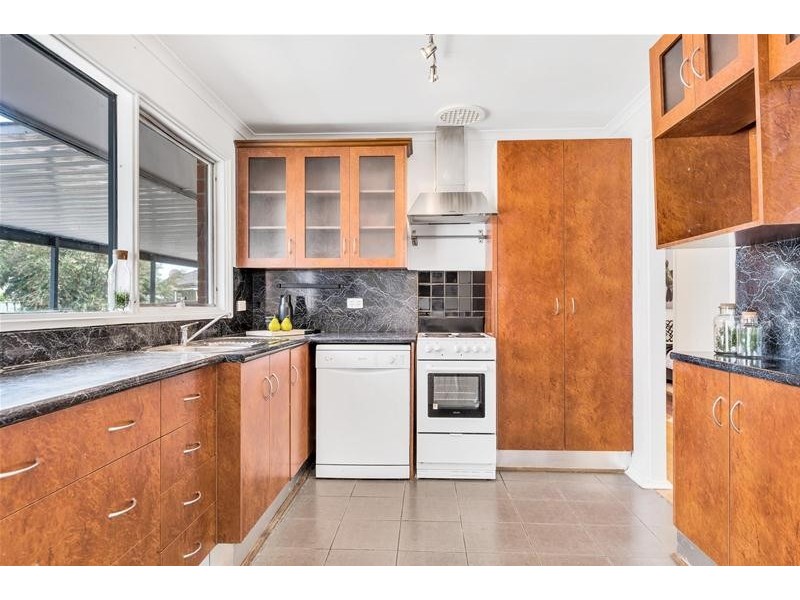 3 Chapman Crescent, Redwood Park SA 5097