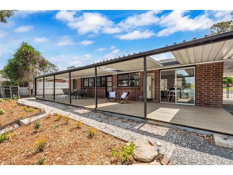 3 Chapman Crescent, Redwood Park SA 5097
