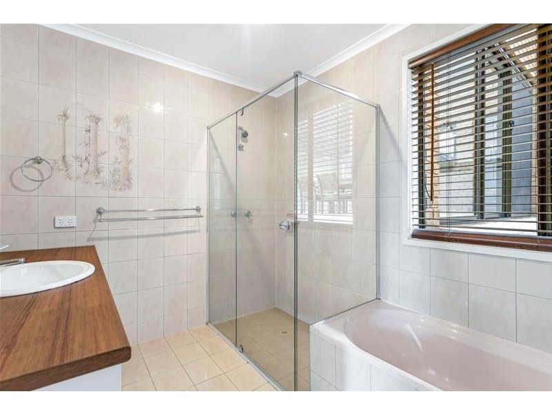 33 Baldwin Crescent, Wynn Vale SA 5127