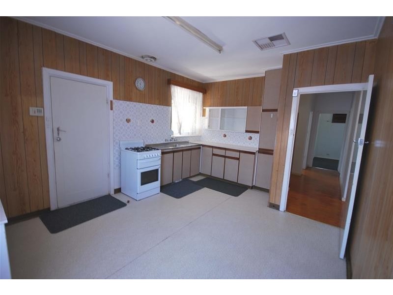 46 Guildford Street, Clearview SA 5085