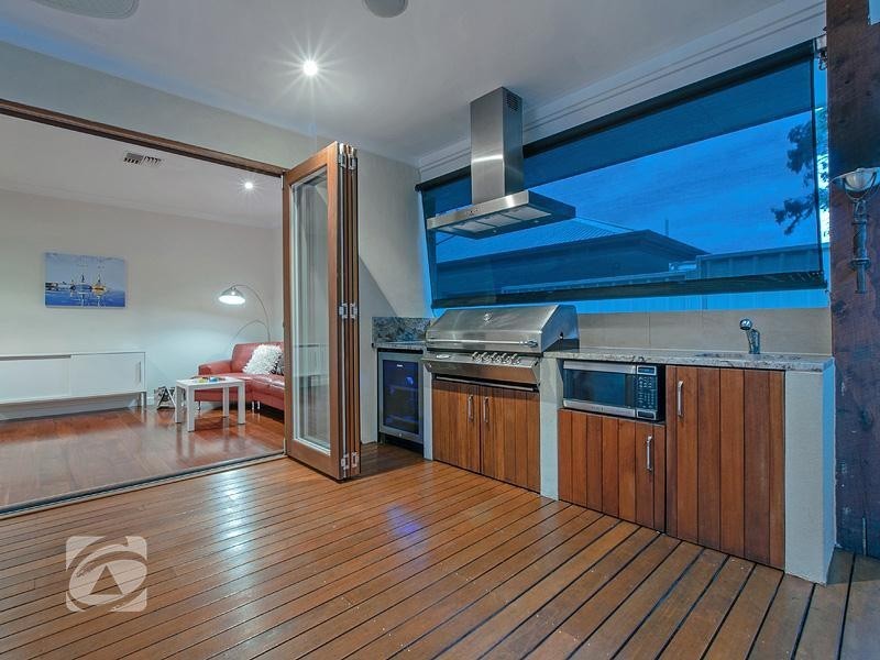 22 Pecan Close, Highbury SA 5089