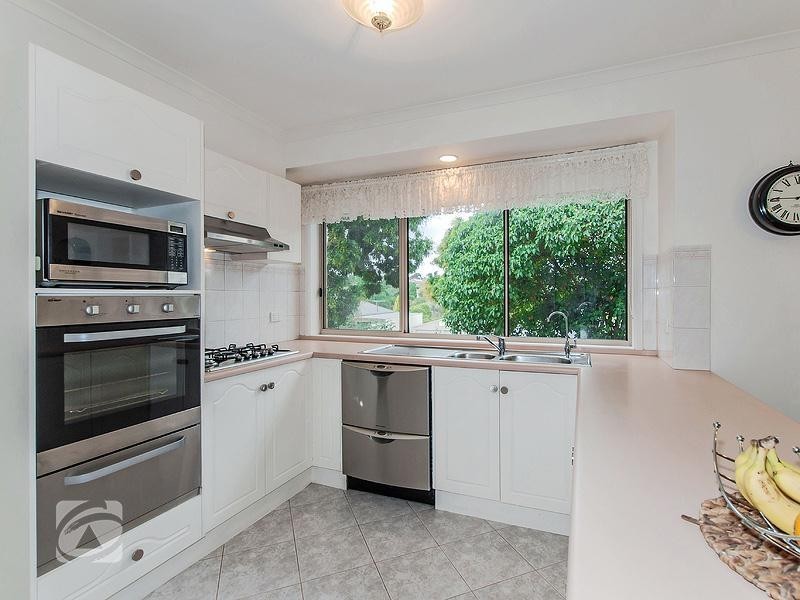 1 Bates Court, Greenwith SA 5125