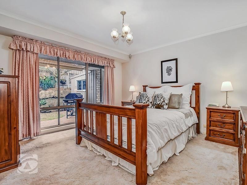 1 Bates Court, Greenwith SA 5125