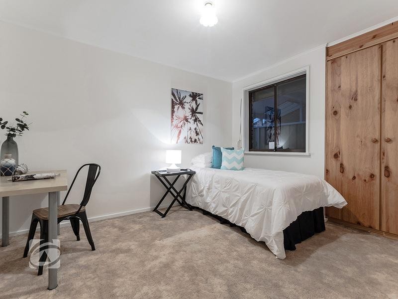 33 De Castella Avenue, Wynn Vale SA 5127