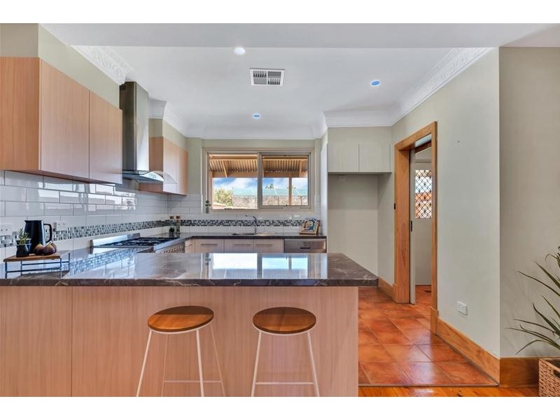 10 Karri Drive, Dernancourt SA 5075