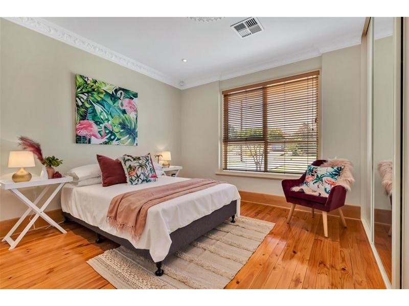 10 Karri Drive, Dernancourt SA 5075