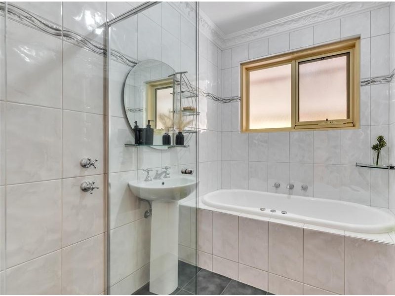 10 Karri Drive, Dernancourt SA 5075