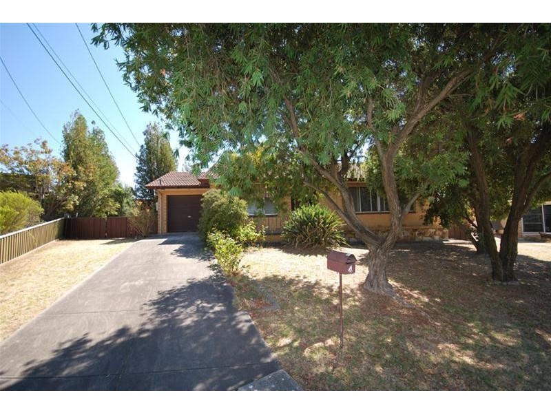 4 Crescent Court, Ridgehaven SA 5097