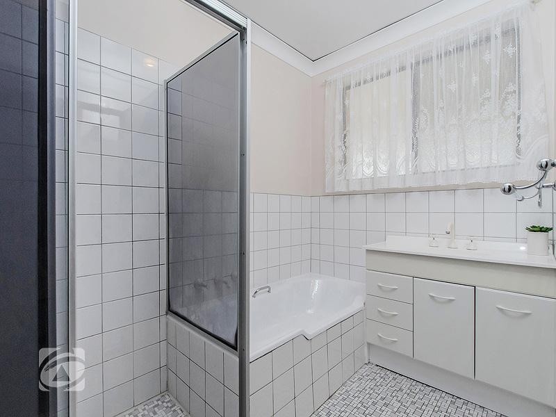 15 Princess Drive, Modbury SA 5092