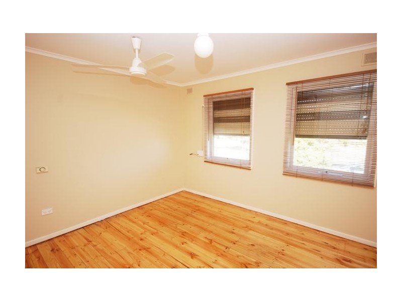 2 Royston Avenue, Ingle Farm SA 5098