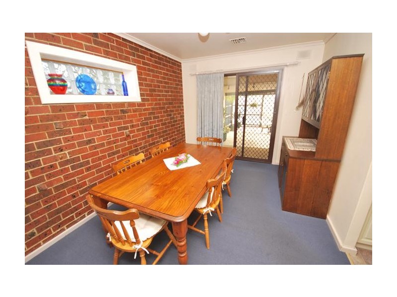 40 Minnamurra Drive, Redwood Park SA 5097