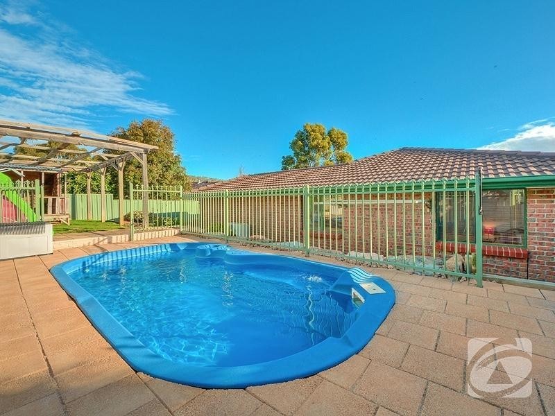 21 Taworri Road, Fairview Park SA 5126