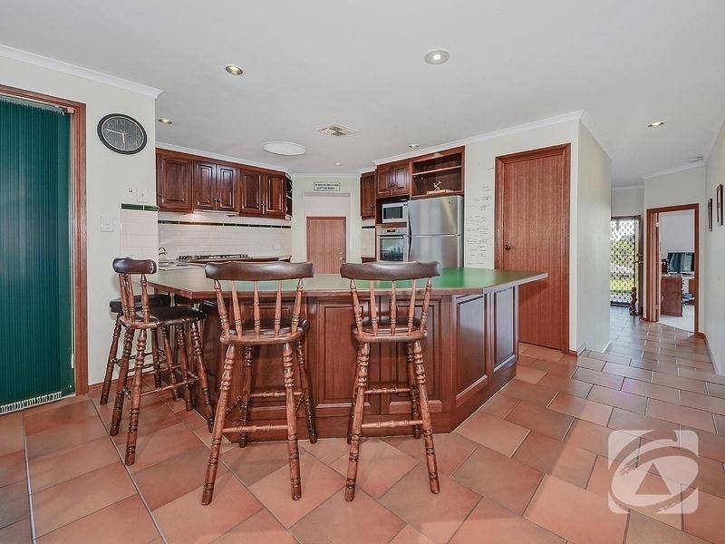 21 Taworri Road, Fairview Park SA 5126