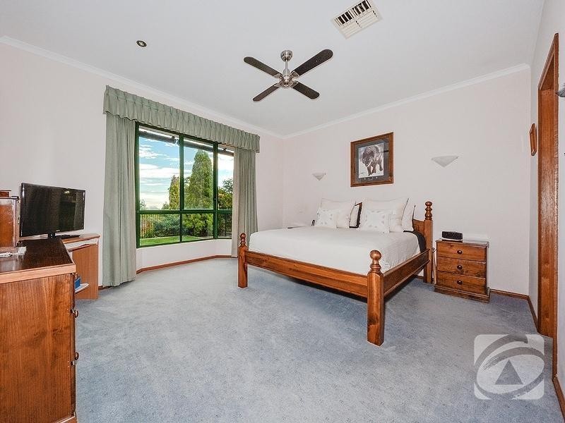 21 Taworri Road, Fairview Park SA 5126