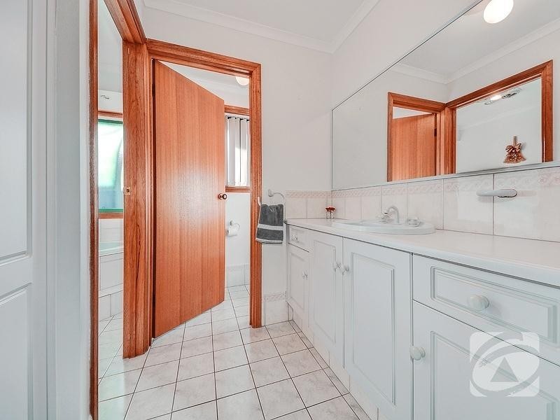 21 Taworri Road, Fairview Park SA 5126