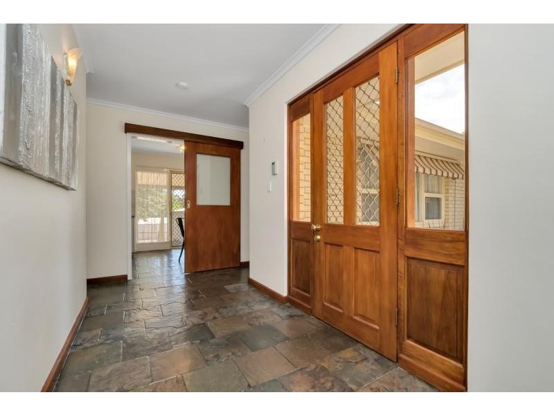 8 Mistletoe Terrace, Tea Tree Gully SA 5091