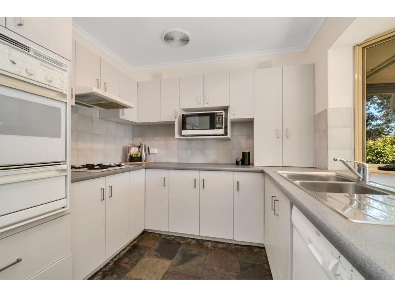 8 Mistletoe Terrace, Tea Tree Gully SA 5091