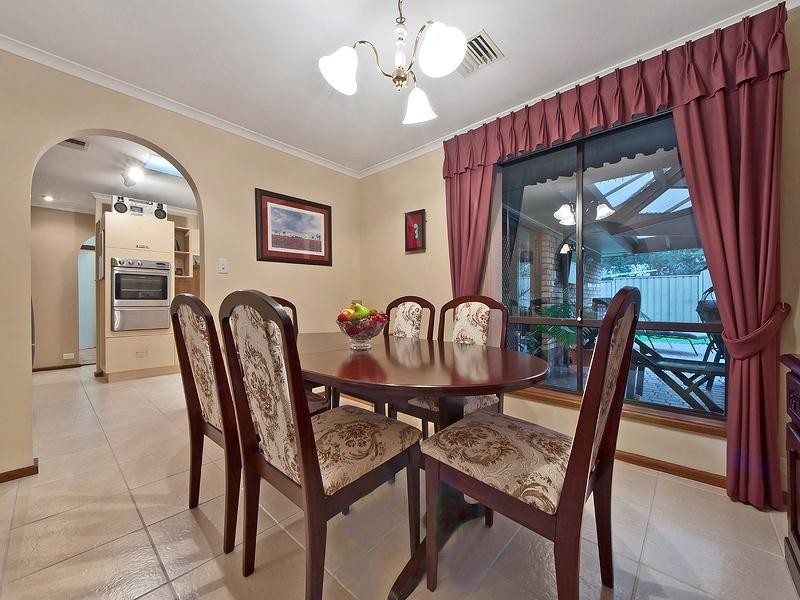 11 Mary Jane Court, Modbury Heights SA 5092