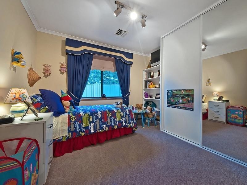 11 Mary Jane Court, Modbury Heights SA 5092