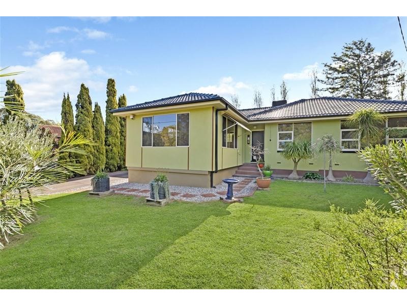 3 Brown Crescent, St Agnes SA 5097