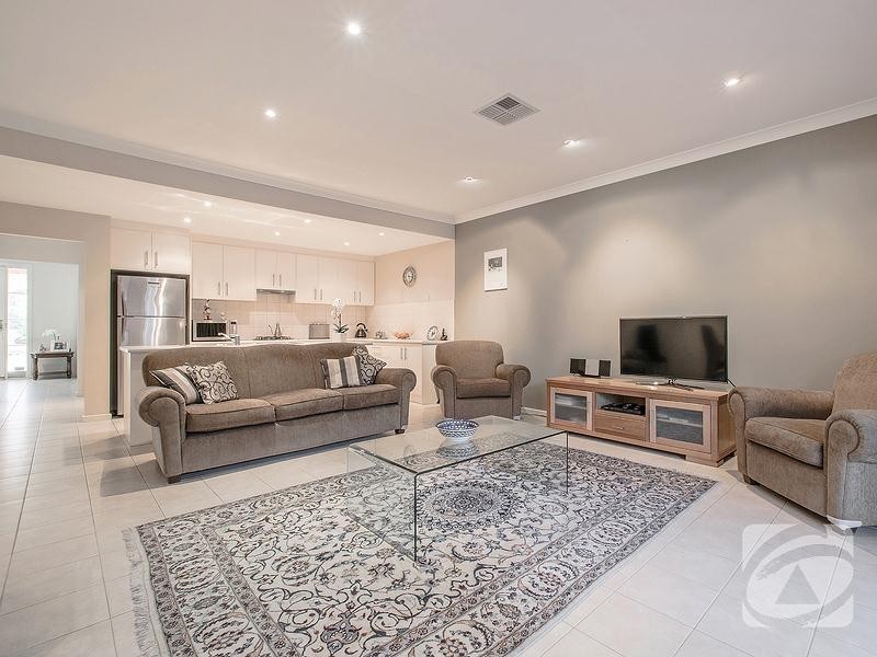 11 Bartlett Court, Golden Grove SA 5125