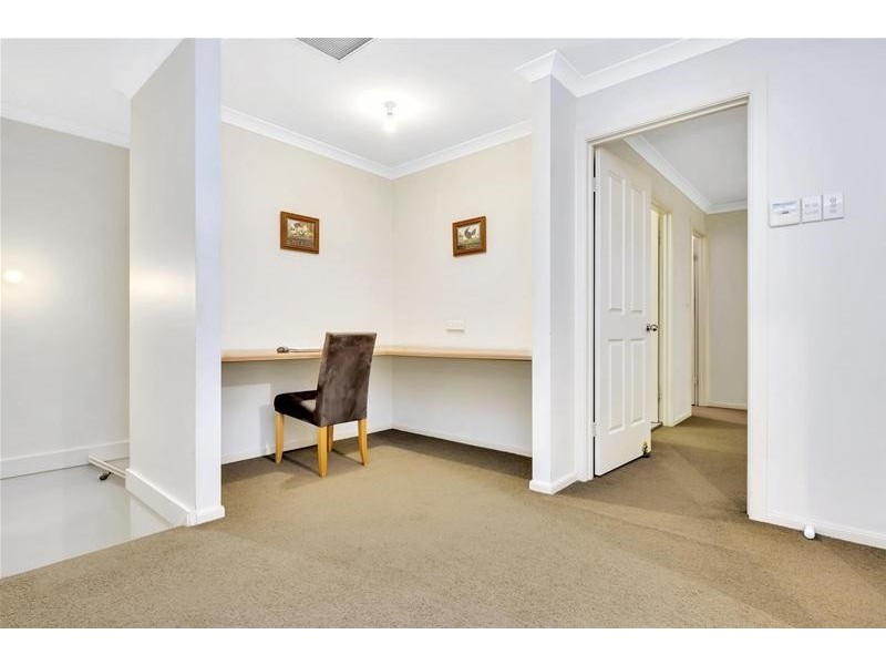 7 Nicola Court, Paradise SA 5075