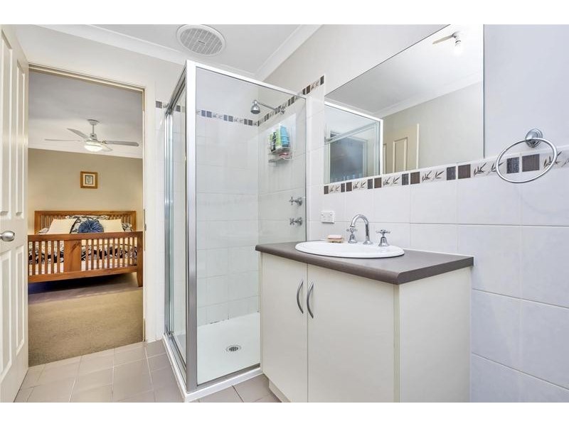 7 Nicola Court, Paradise SA 5075