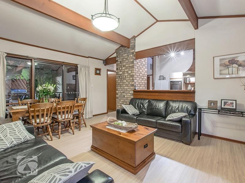 26 Eaglehawk Road, Modbury Heights SA 5092