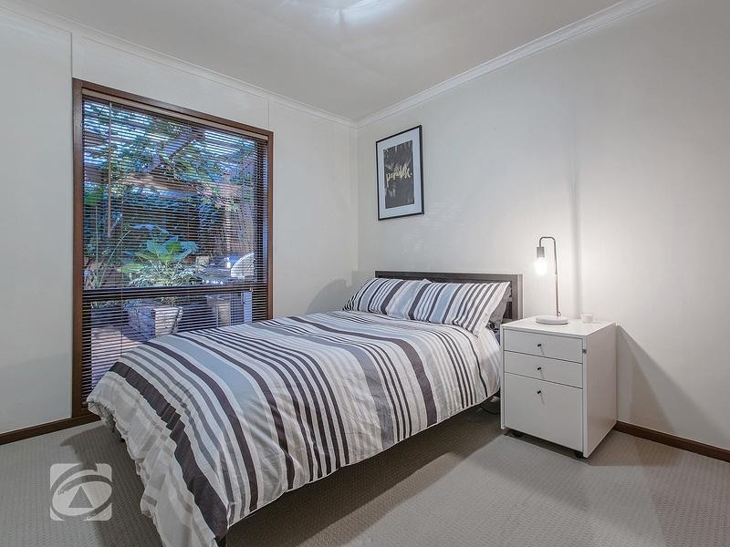 26 Eaglehawk Road, Modbury Heights SA 5092