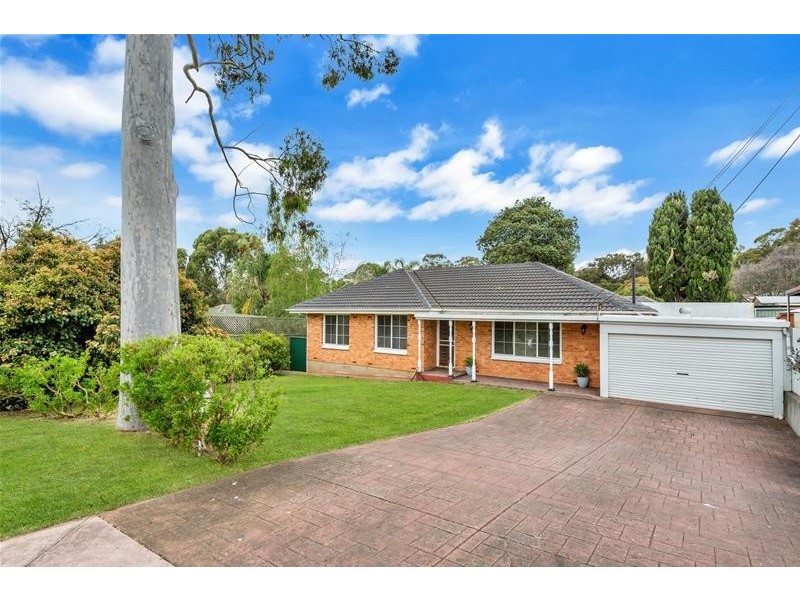 11 Sharon Road, Ridgehaven SA 5097